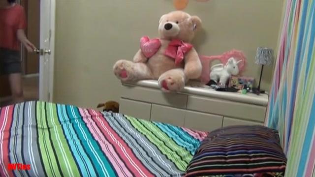 Не смотря на религию Ислама, глазастая сестра с удовольствием взяла в рот у ...